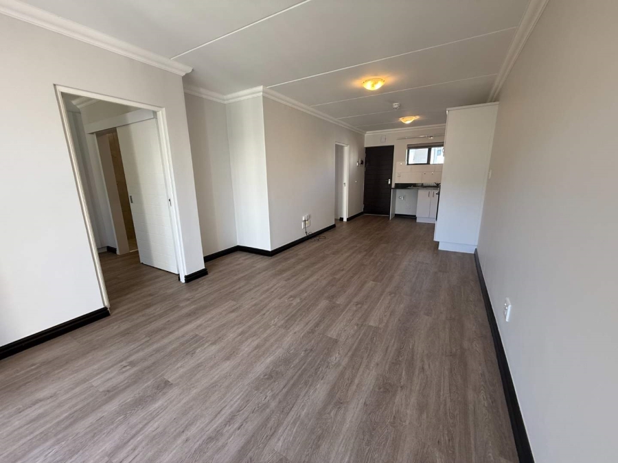 2 Bedroom Property for Sale in Buhrein Western Cape